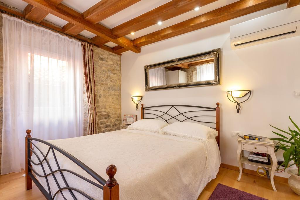 Studios Aurelia Palace Split Pokoj fotografie