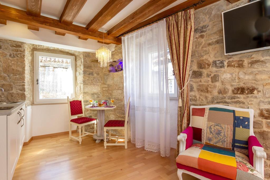 Studios Aurelia Palace Split Pokoj fotografie